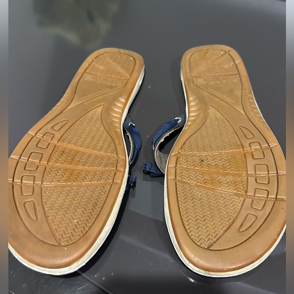 Sperry women’s flip flop sandals size 10M - Picture 4 of 7